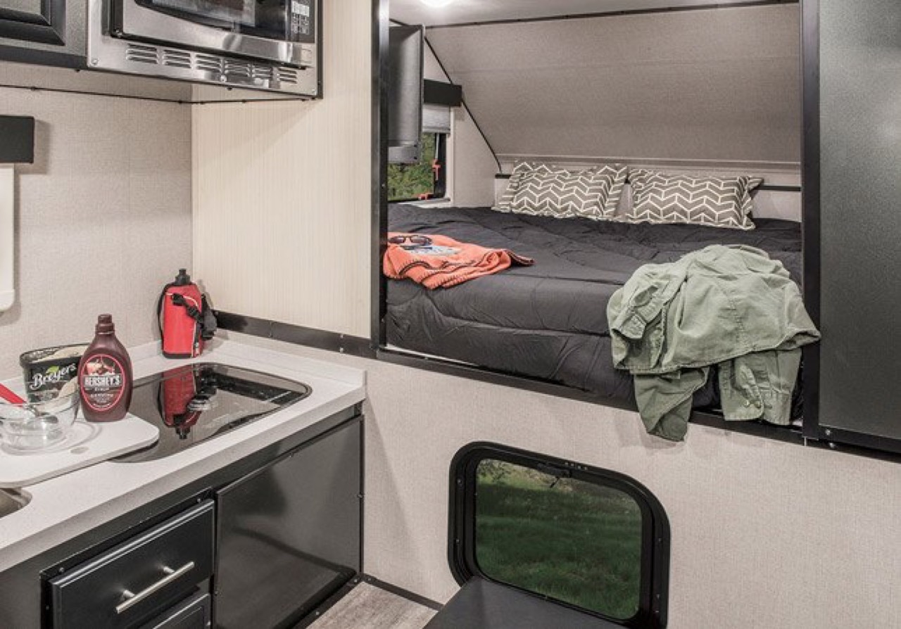 2018 Livin’Lite CampLite 6.8 Review